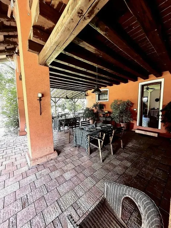 Hotel Il Casolare Noghera 5*,